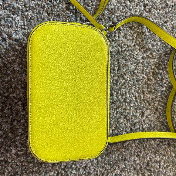 🔥 NWT Tory Burch Mini Miller Crossbody Bag Island Chartreuse RARE COLOR - Picture 4 of 11